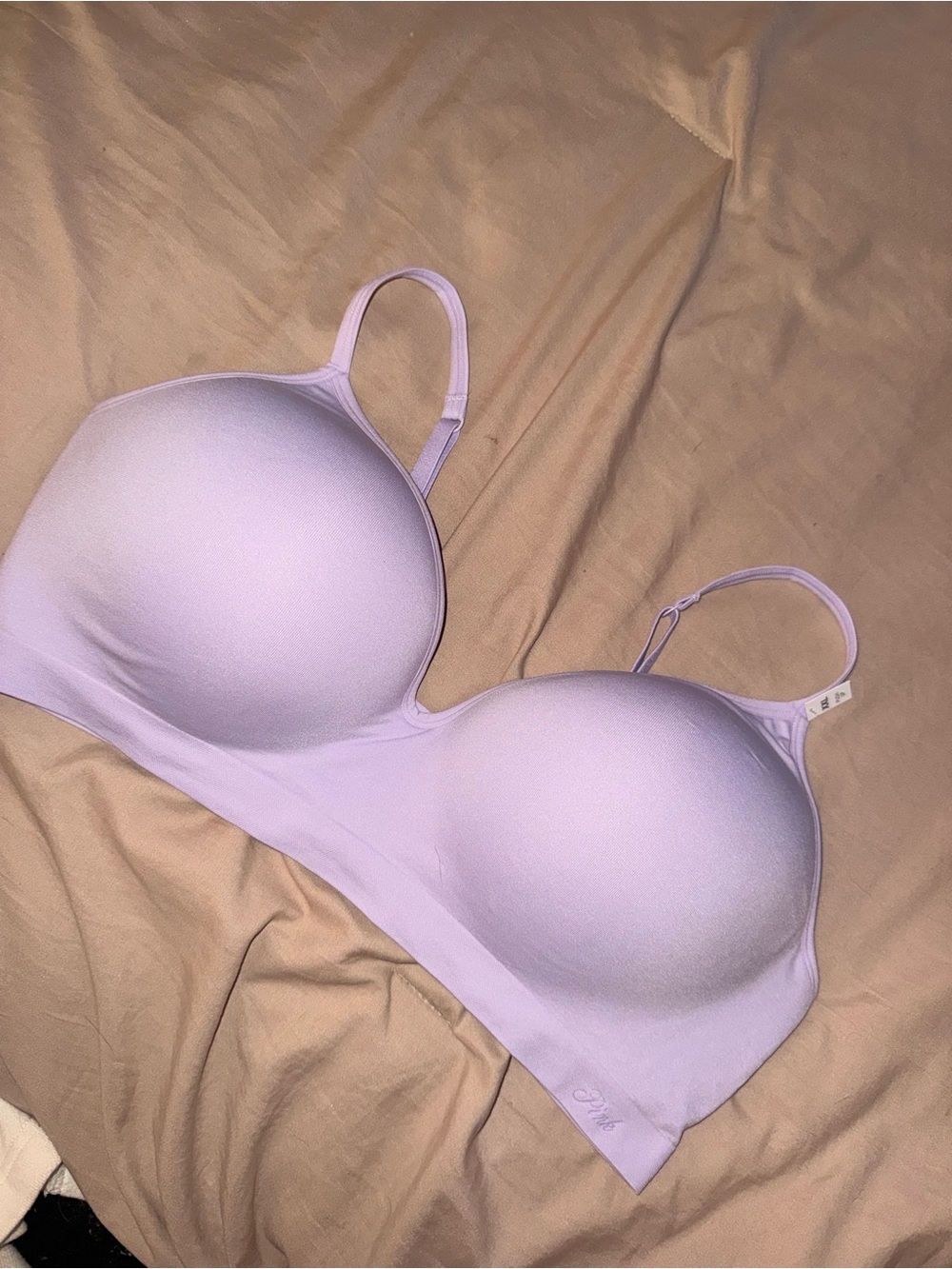 PINK Victoria's Secret Light Lavender Seamless Molded Bra NWT